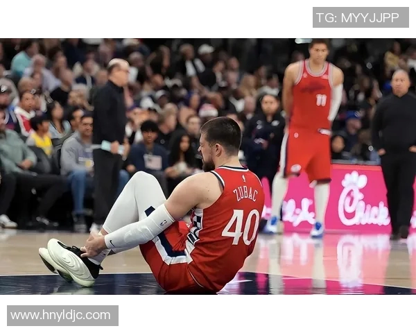 快船队球员态度反常，球队内部纷争或激化