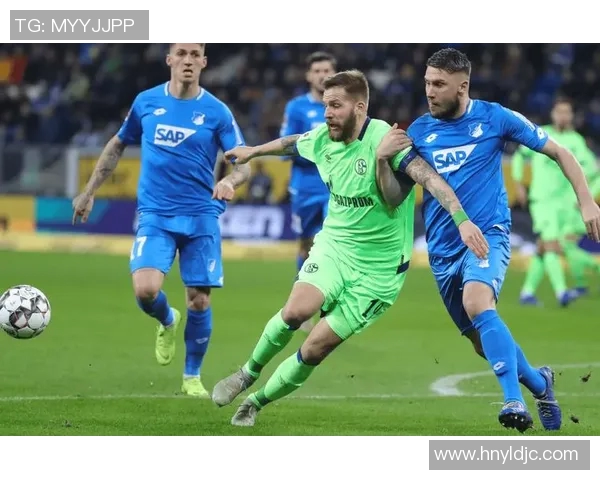 沙尔克04主场力克明斯特,排名大幅提升! 沙尔克04主场力克明斯特,排名大幅提升!